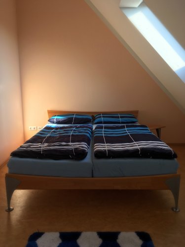 Schlafzimmer rechts
